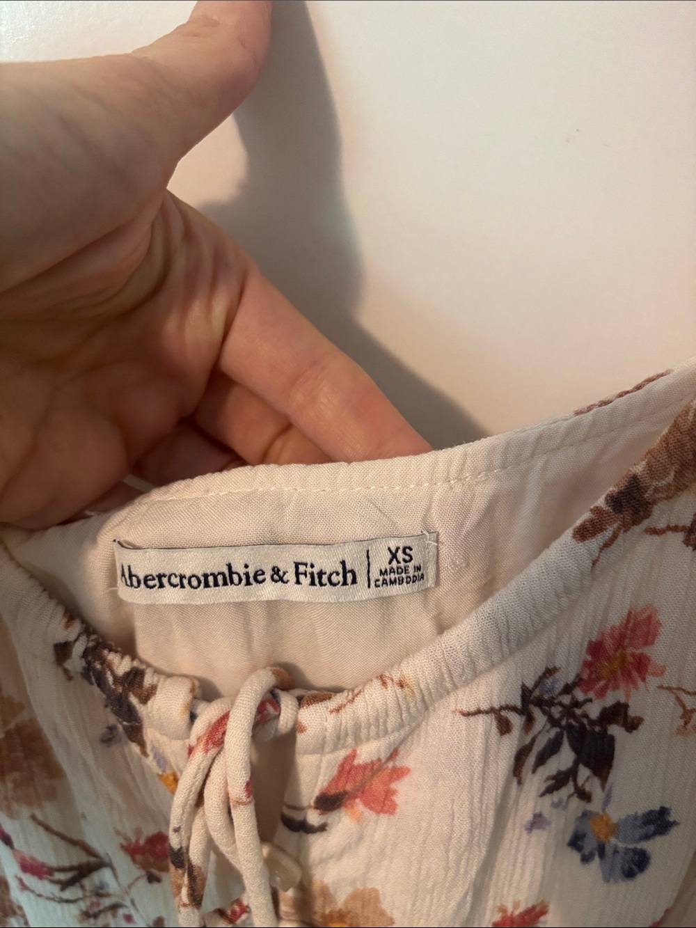 Abercrombie & Fitch Cream Floral Spaghetti-Strap Maxi Dress - Picture 2 of 4